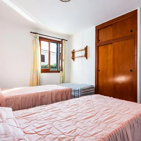 Apartment Ullastres I *