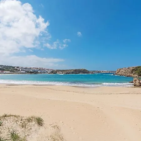 Ullastres I شقة *