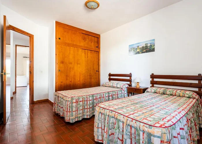 Apartment Ullastres I