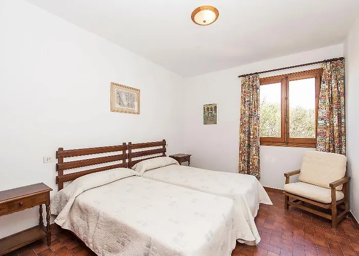 Ullastres I Apartment